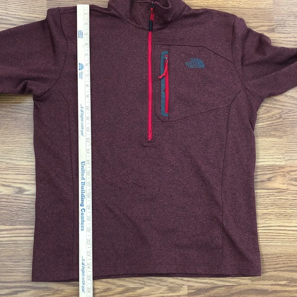 The North Face Men’s heathered rust half Zip-Up pullover